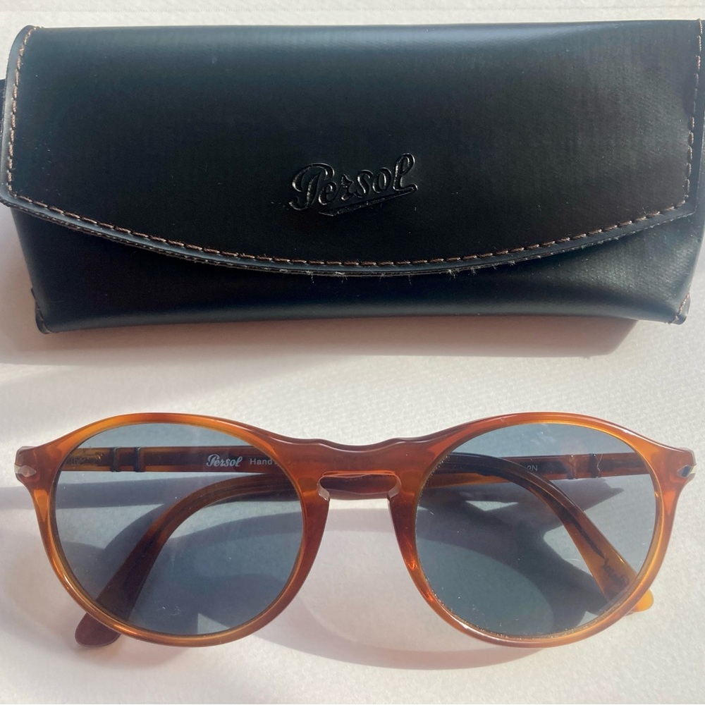 Persol Italian Sunglasses with Leather Case - LIKE NEW